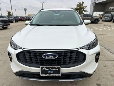 New 2026 Ford Escape SE image 8