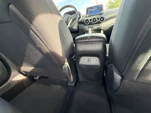 Used 2024 Nissan Sentra SV FWD image 48