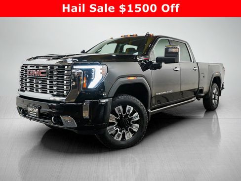 Used 2025 GMC Sierra 2500 Denali w/ Denali Reserve Package AWD/4WD image 1
