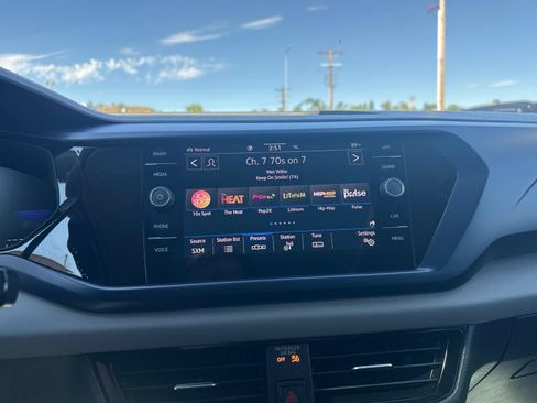 Certified 2023 Volkswagen Taos SE AWD/4WD image 53
