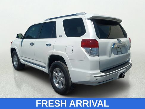 Used 2013 Toyota 4Runner SR5 w/ Premium Pkg AWD/4WD image 5