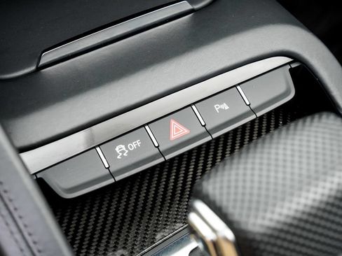 Used 2020 Audi R8 V10 AWD/4WD image 19