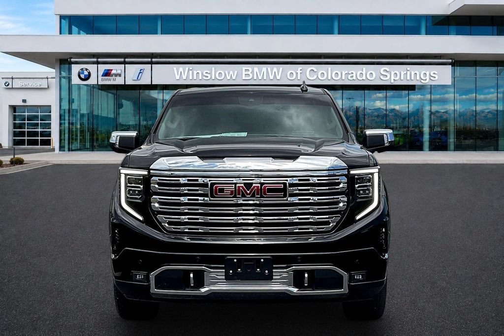 Used 2024 GMC Sierra 1500 Denali w/ Denali Reserve Package AWD/4WD image 2