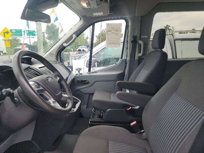 Used 2019 Ford Transit 150 XLT RWD image 2