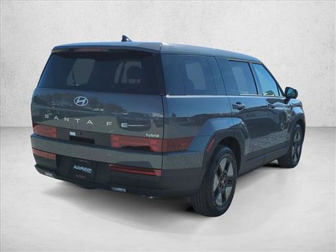 New 2026 Hyundai Santa Fe SE image 5
