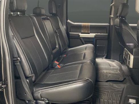Used 2019 Ford F150 Lariat w/ Equipment Group 502A Luxury AWD/4WD image 26