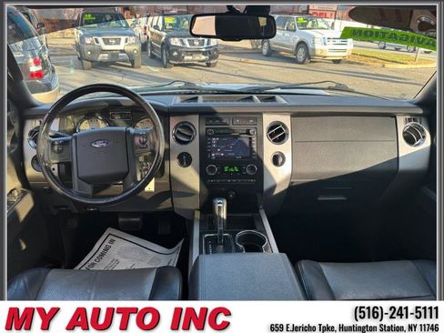 Used 2011 Ford Expedition XLT w/ 203A Rapid Spec Order Code image 9