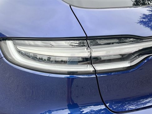 New 2026 Porsche Macan S AWD/4WD image 12