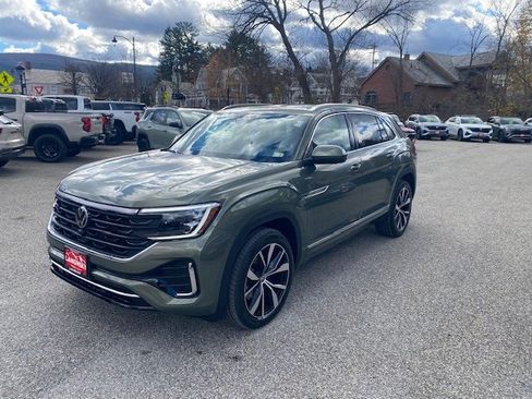 New 2026 Volkswagen Atlas Cross Sport SEL Premium R-Line image 3