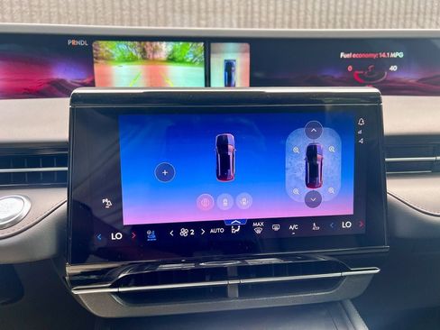 New 2026 Lincoln Nautilus Reserve w/ Jet Appearance Package AWD/4WD image 24