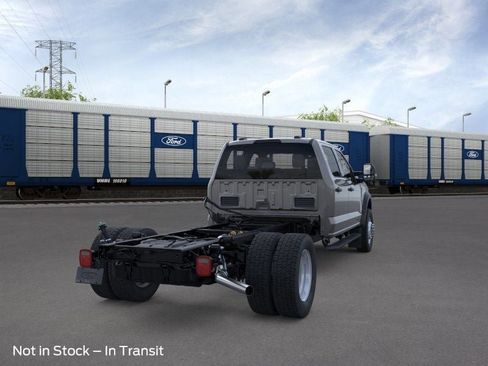 New 2026 Ford F550 4x4 Crew Cab image 8