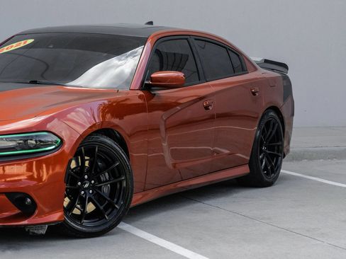 Used 2021 Dodge Charger Scat Pack w/ Daytona Edition Group RWD image 9