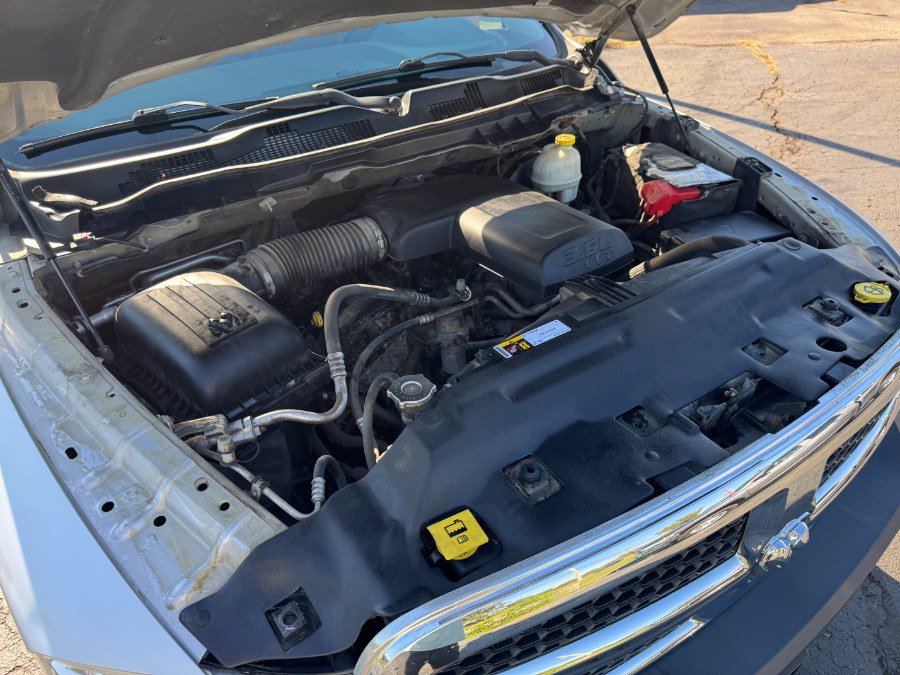 Used 2014 RAM 1500 ST w/ SXT Appearance Group AWD/4WD image 23