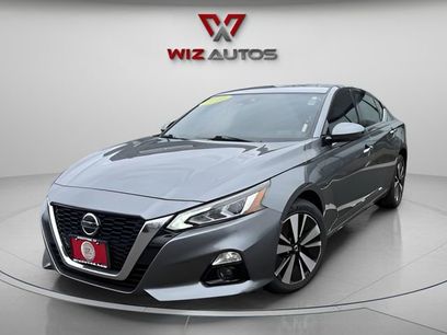 Used 2020 Nissan Altima 2.5 SV