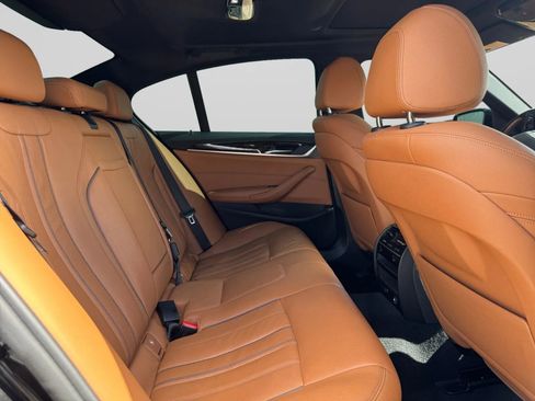 Used 2019 BMW 530i image 16