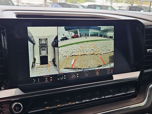 Certified 2024 GMC Sierra 1500 SLT image 18