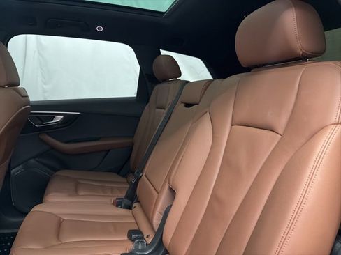 Used 2023 Audi Q7 2.0T Premium w/ Convenience Package image 20