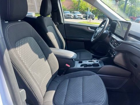 Used 2023 Ford Escape Active w/ Tech Pack #2 AWD/4WD image 11