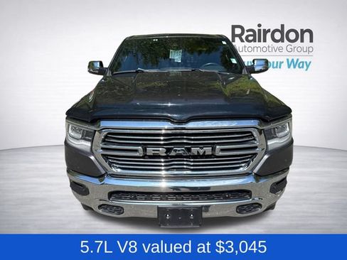 Used 2023 RAM 1500 Laramie AWD/4WD image 2