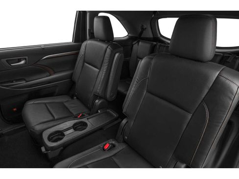 Used 2015 Toyota Highlander Plus AWD/4WD image 19