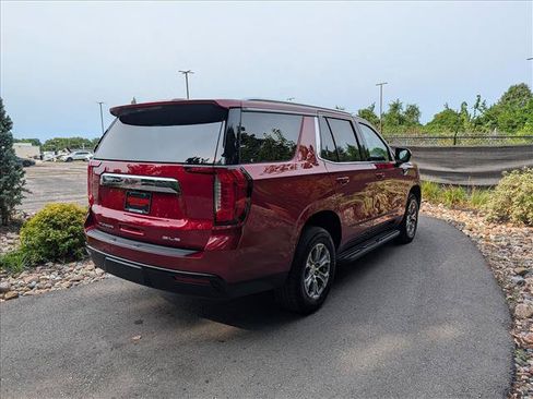 Used 2022 GMC Yukon SLE RWD image 5