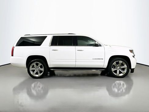 Used 2018 Chevrolet Suburban Premier image 9