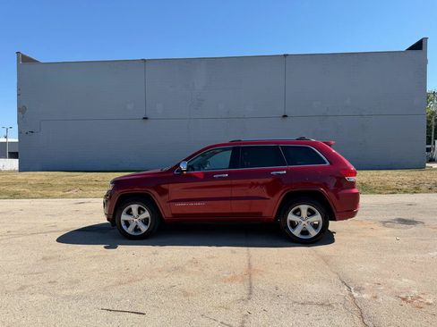 Used 2014 Jeep Grand Cherokee Overland AWD/4WD image 4