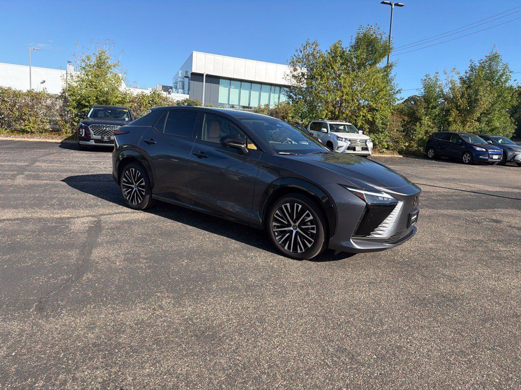 Used 2026 Lexus RZ 350e 2WD w/ Technology Package image 16