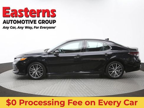 Used 2022 Toyota Camry XLE FWD image 59