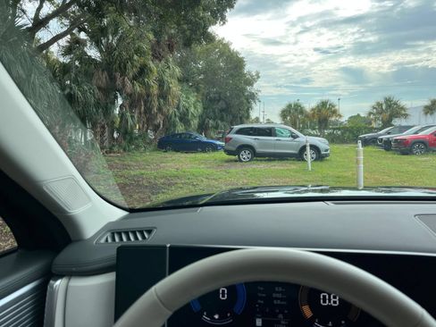 Used 2026 Hyundai Santa Fe SEL FWD image 36