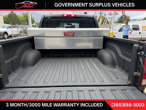 Used 2019 RAM 1500 Tradesman w/ Chrome Appearance Group AWD/4WD image 14