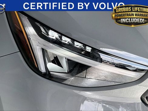 Certified 2024 Volvo XC40 B5 Core AWD/4WD image 37
