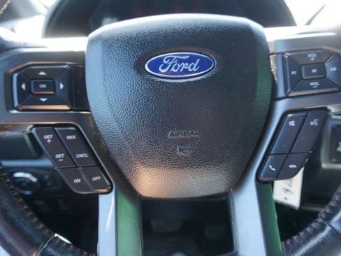 Used 2019 Ford F150 XLT w/ Equipment Group 302A Luxury AWD/4WD image 16