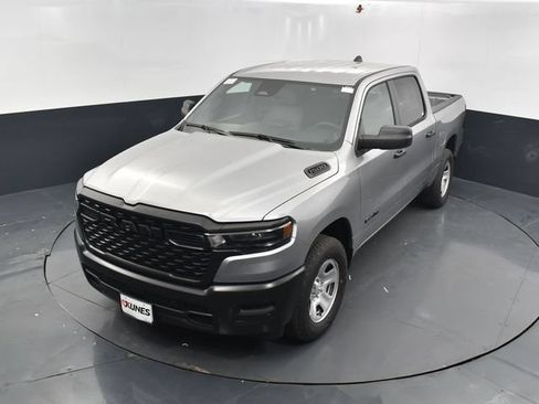 New 2026 RAM 1500 Tradesman AWD/4WD image 32