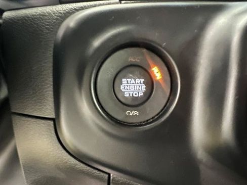 Used 2023 Jeep Wrangler Unlimited w/ Cold Weather Group AWD/4WD image 17