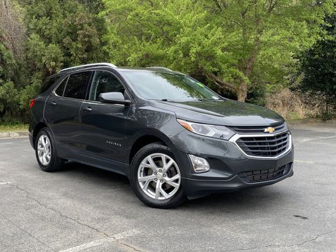 Used 2020 Chevrolet Equinox LT image 42