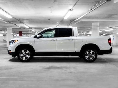 Used 2024 Honda Ridgeline RTL image 12