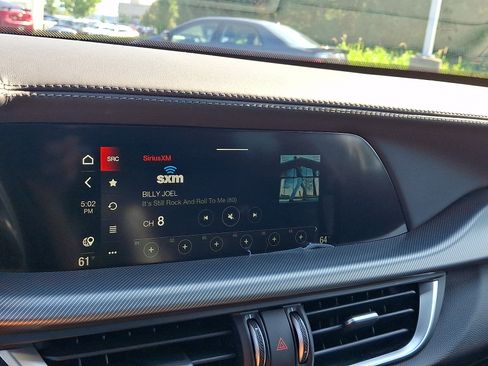 New 2026 Alfa Romeo Stelvio Sprint AWD/4WD image 17