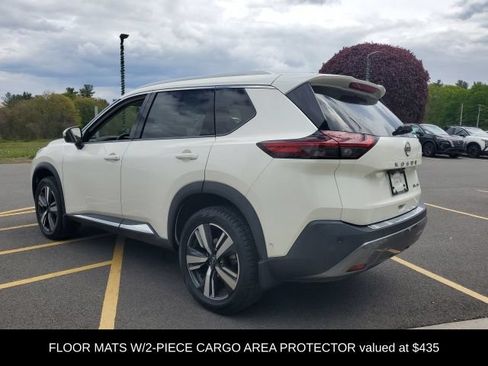 Certified 2023 Nissan Rogue SL w/ SL Premium Package AWD/4WD image 4