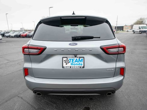 Used 2023 Ford Escape ST-Line image 5