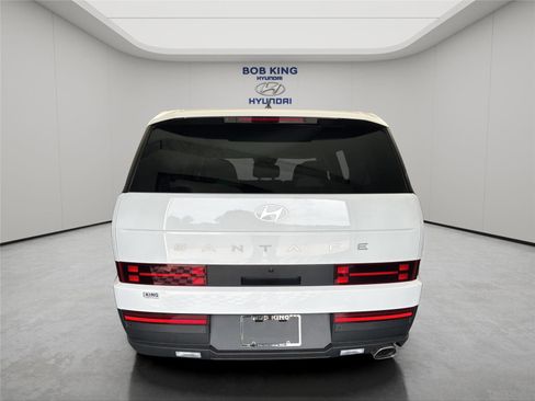 New 2026 Hyundai Santa Fe SE FWD image 4