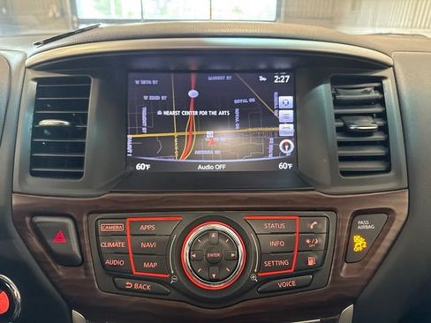 Used 2018 Nissan Pathfinder Platinum w/ Cargo Package AWD/4WD image 28