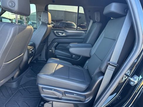 Used 2024 Chevrolet Tahoe Z71 w/ Luxury Package image 34