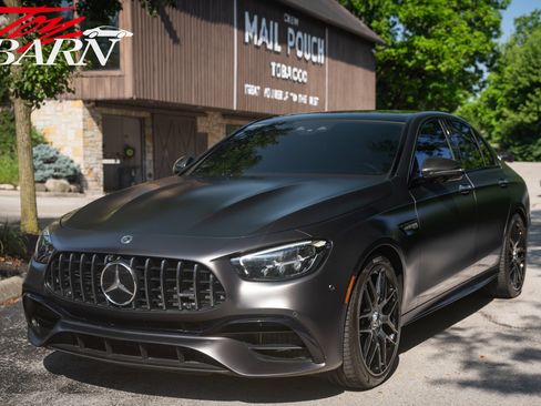 Used 2023 Mercedes-Benz E 63 AMG S image 1