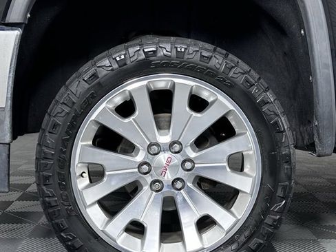 Used 2017 GMC Sierra 1500 SLT w/ SLT Preferred Package image 13