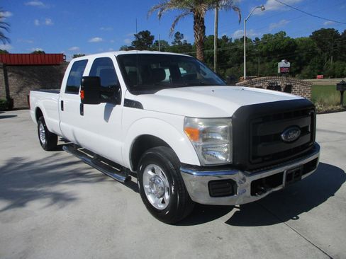 Used 2014 Ford F250 XL w/ Power Equipment Group image 21