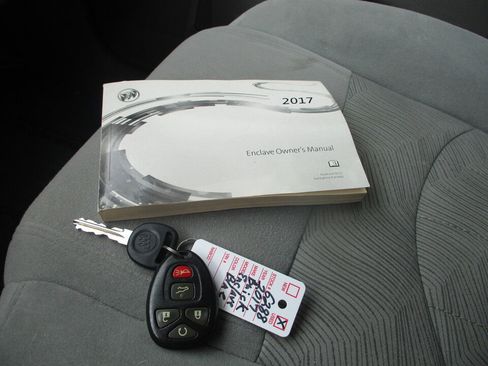 Used 2017 Buick Enclave Convenience FWD image 42