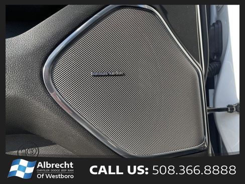 New 2026 RAM 1500 Laramie AWD/4WD image 27