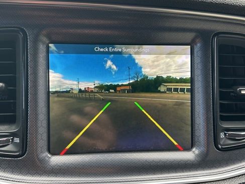 Used 2017 Dodge Challenger R/T RWD image 9