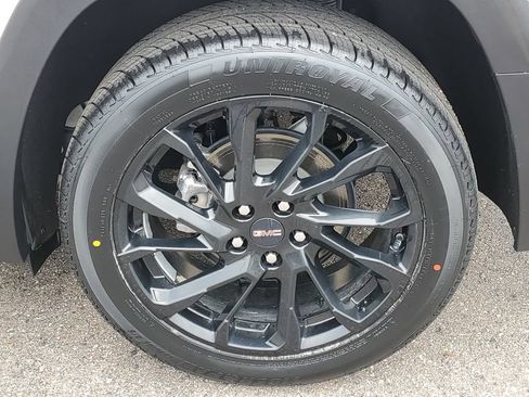 Certified 2023 GMC Terrain SLE w/ Driver Convenience Package FWD image 37